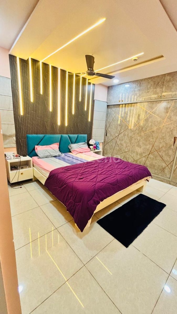 1 Room in Shared 2.5BHK — photo 2 of 5
