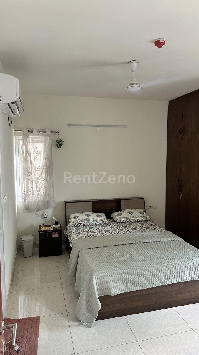 1 Room in Shared 2BHK — photo 1 of 8