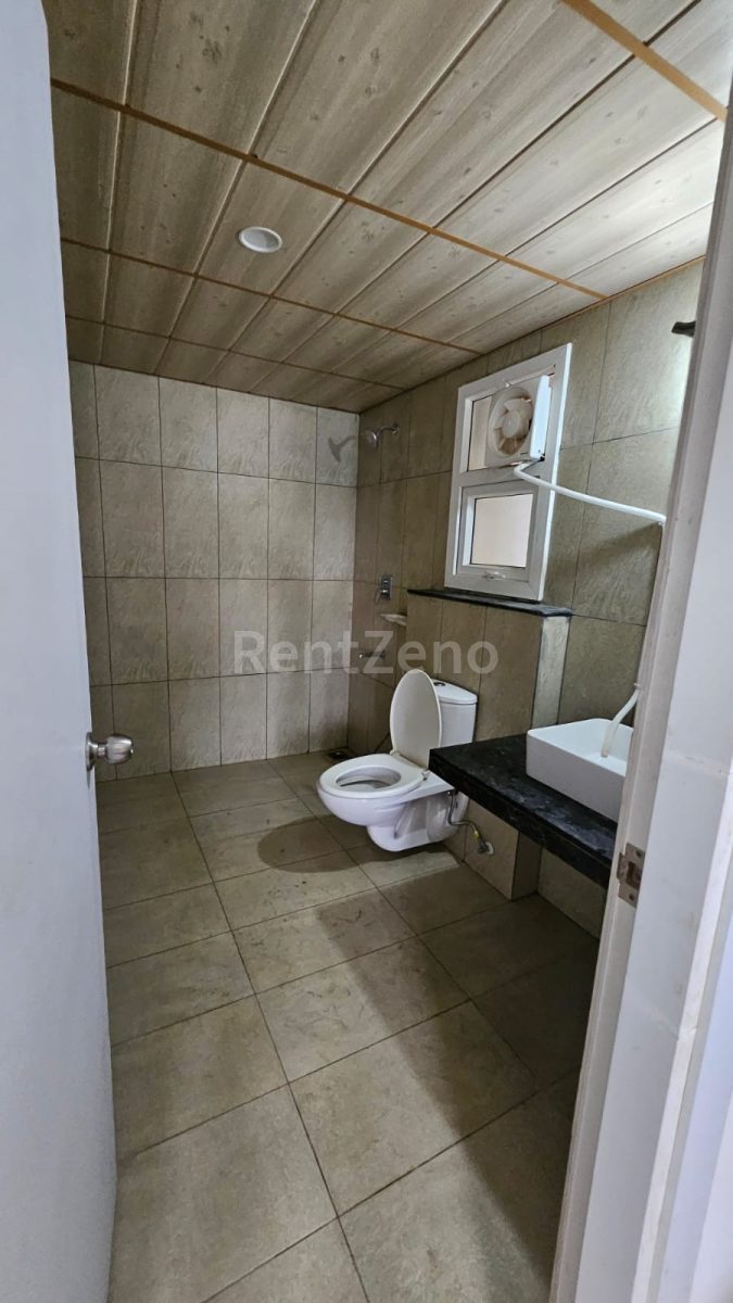 2BHK Apartment in Nanakramguda — photo 3 of 10