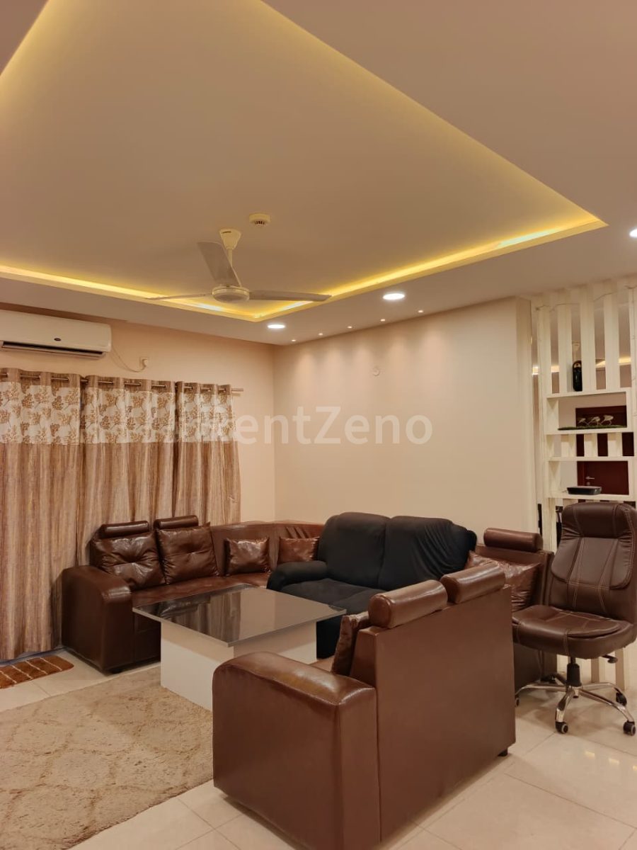 1 Room in Shared 4BHK — photo 2 of 10