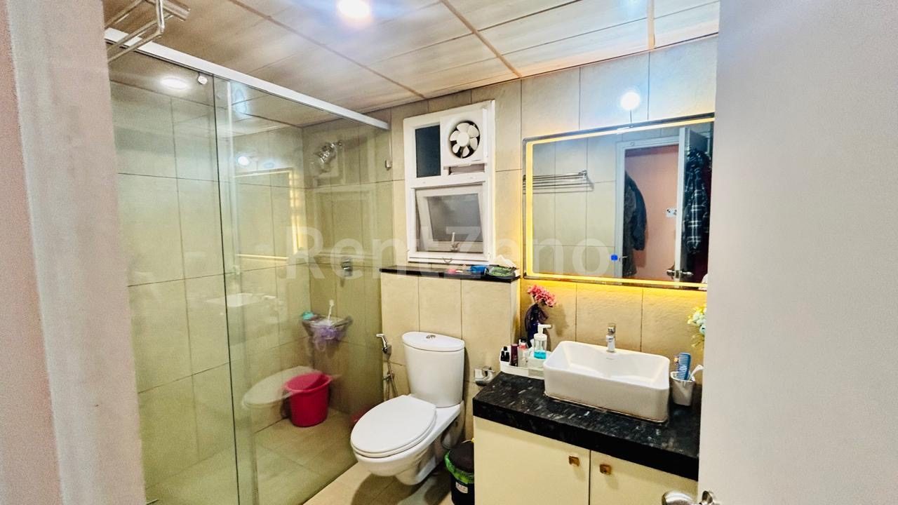 1 Room in Shared 2.5BHK — photo 3 of 5
