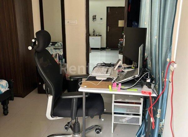 4BHK+ Apartment in Narsingi — photo 4 of 5