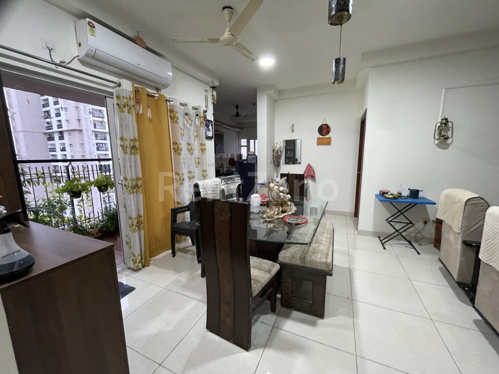 1 Room in Shared 2.5BHK — photo 7 of 7