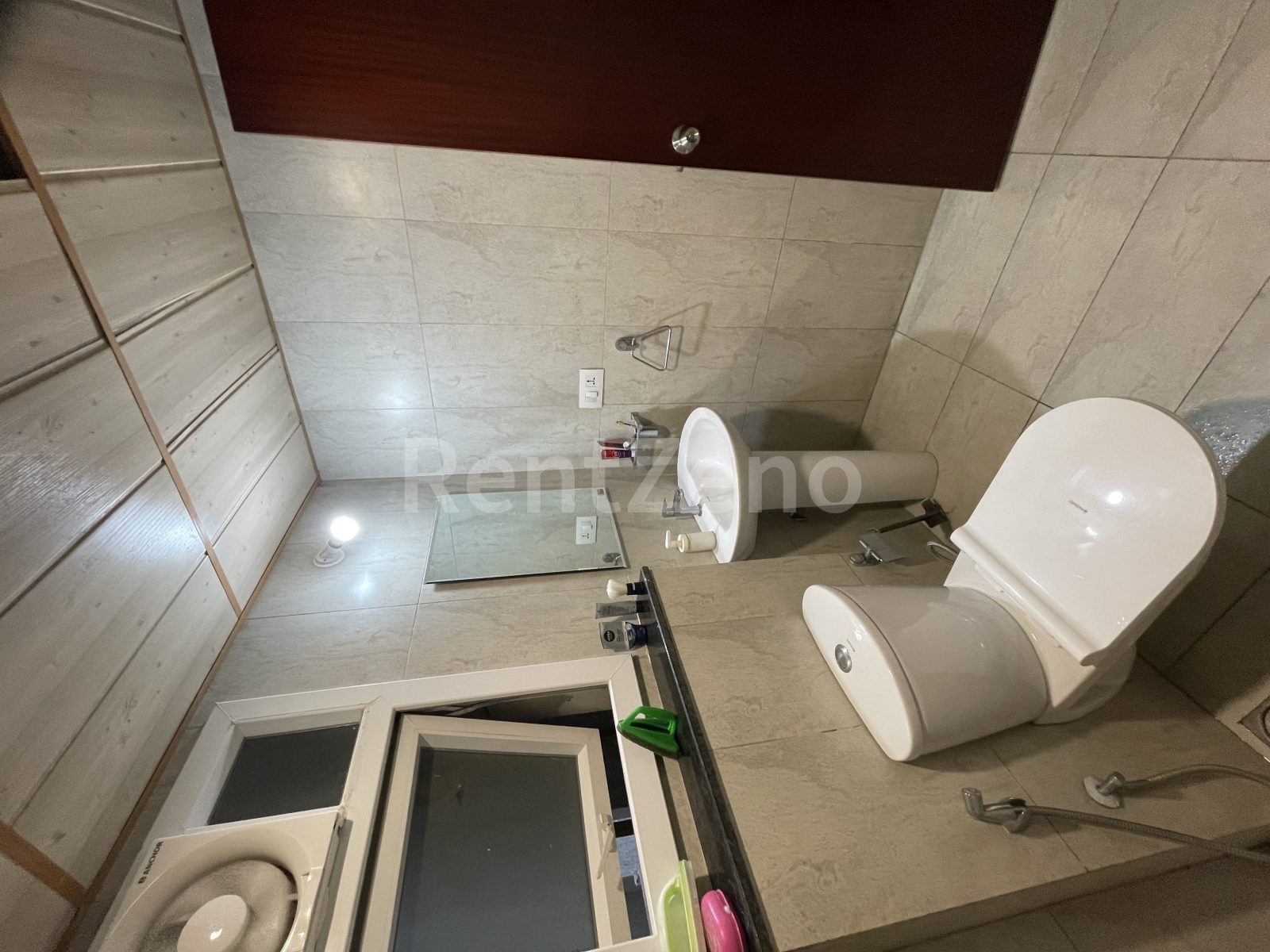 1 Room in Shared 2.5BHK — photo 5 of 7