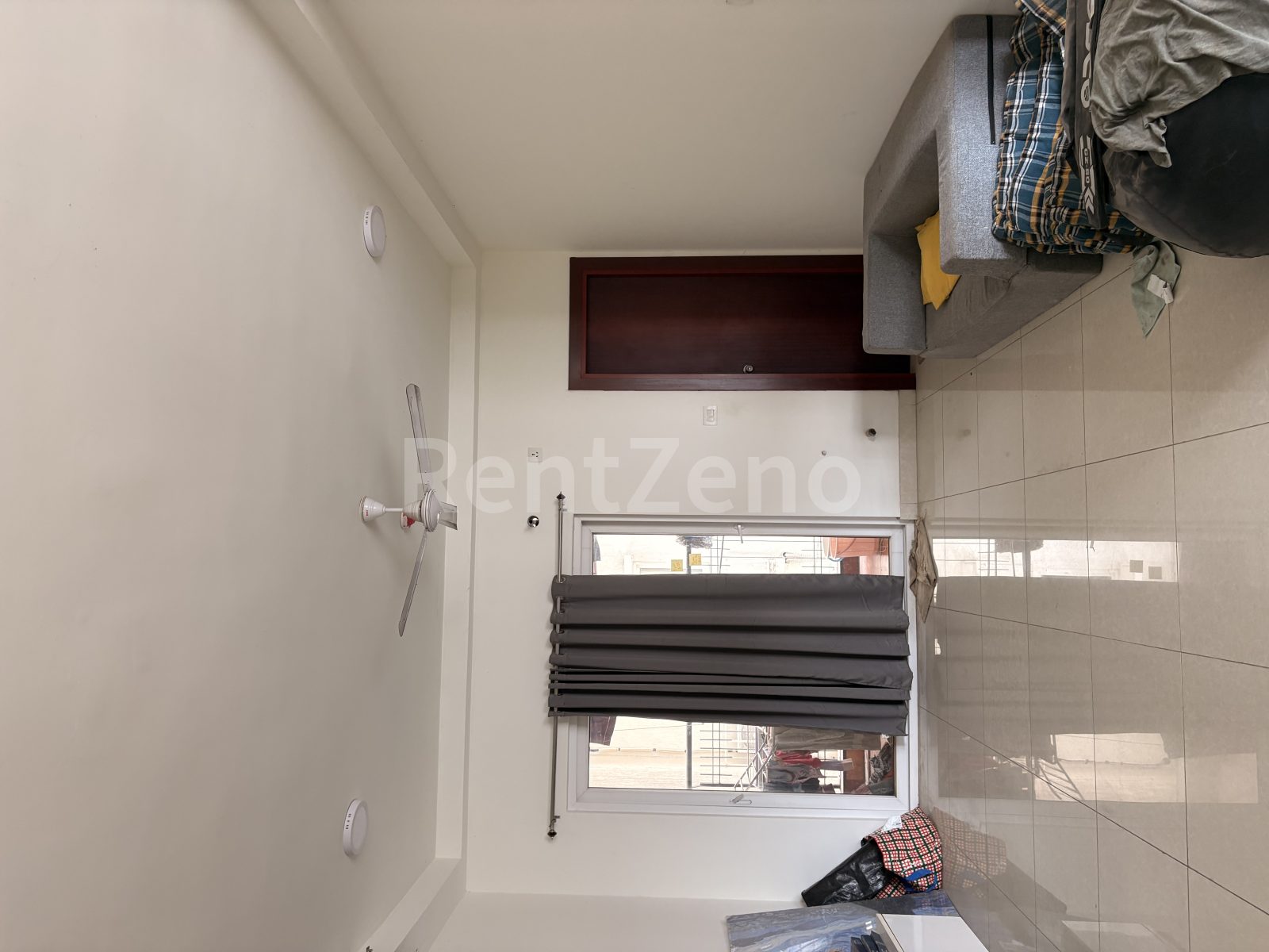 1 Room in Shared 4BHK — photo 1 of 6